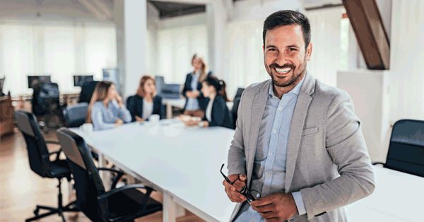 20 ﺗﺎ از ﭘﺮدرآﻣﺪﺗﺮﯾﻦ شغل های اﯾﺮان + ﻣﺴﯿﺮ ورود ﺑﻪ آن ها 15 کارآفرین استارتاپ/فروشگاه آنلاین