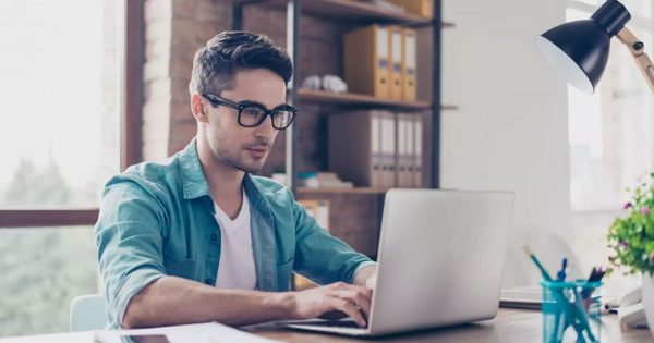 20 ﺗﺎ از ﭘﺮدرآﻣﺪﺗﺮﯾﻦ شغل های اﯾﺮان + ﻣﺴﯿﺮ ورود ﺑﻪ آن ها 21 مشاور دیجیتال مارکتینگ